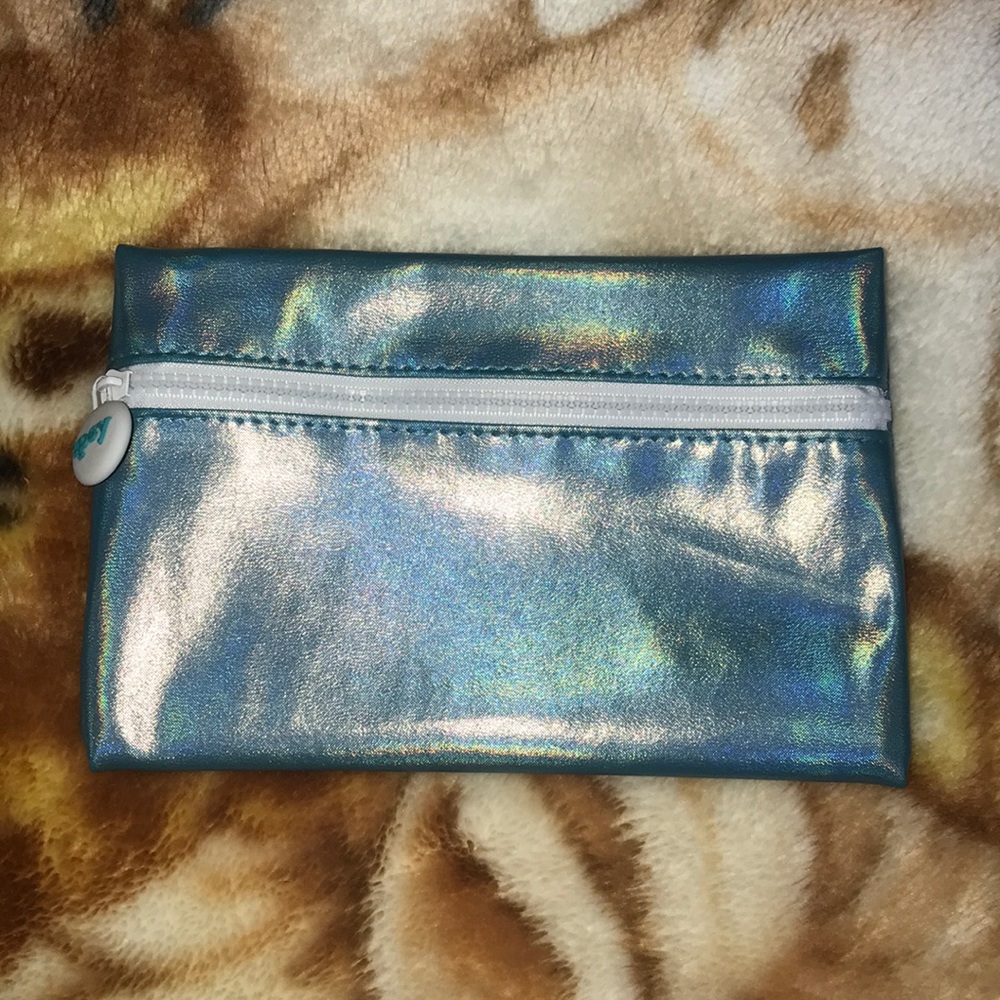 MONOCHROME MINI MAKEUP POUCH